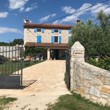 Farmhouse Cubani Bale Exterior foto