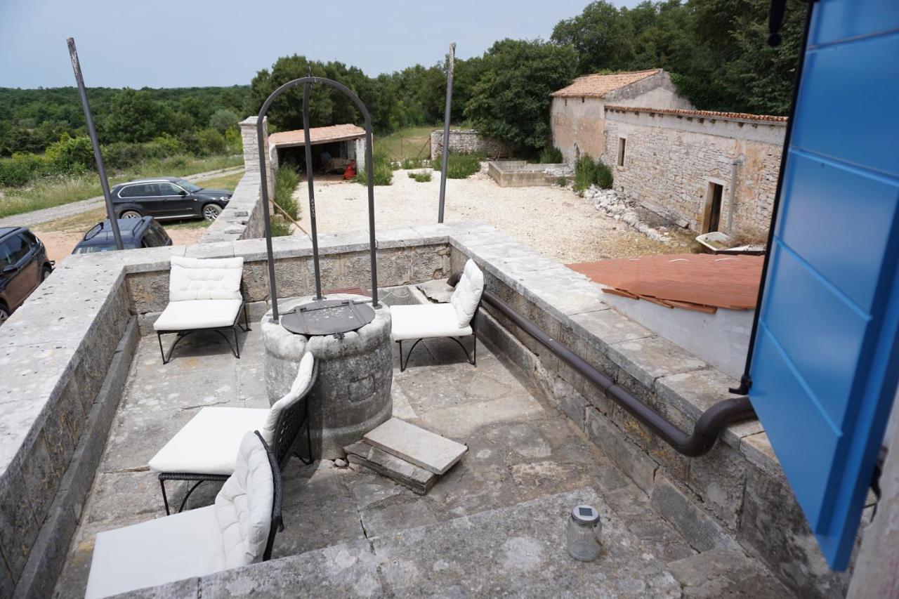 Farmhouse Cubani Bale Exterior foto